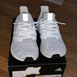 Ultraboost 4.0 non dyed white